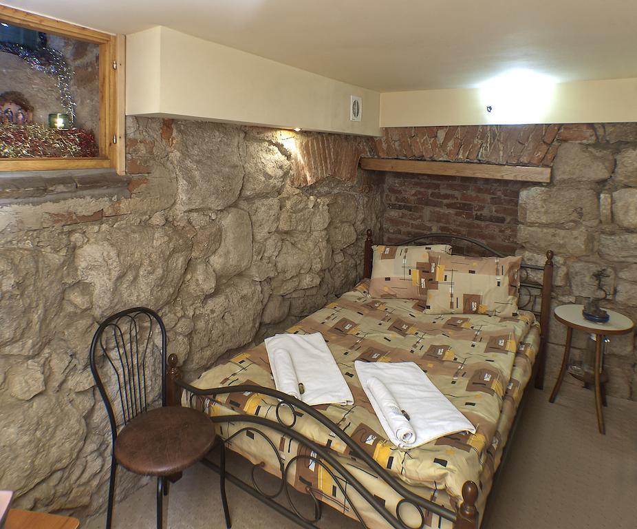 Niko Hostel Lviv Rom bilde